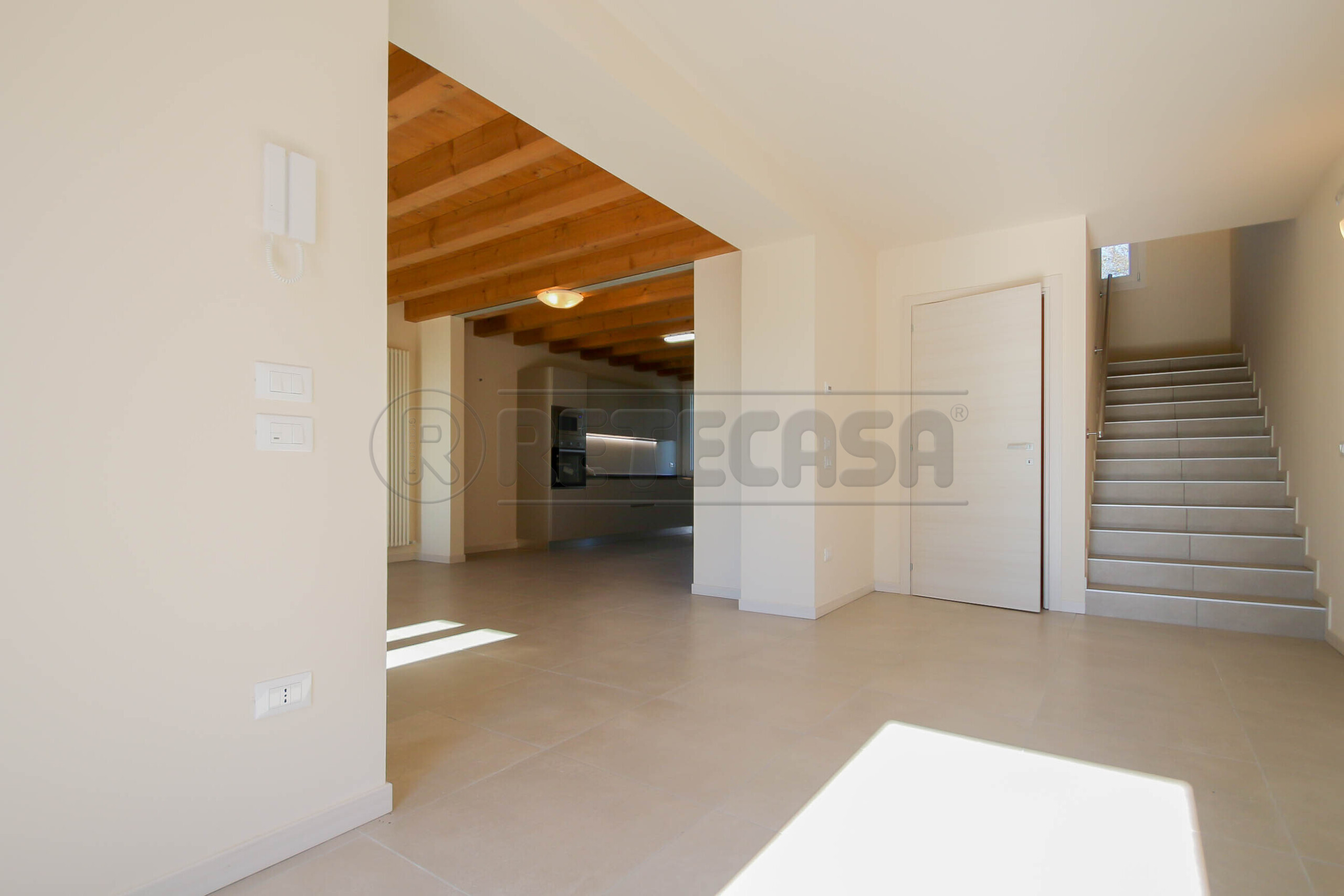 Casa indipendente nuova in via capitelli 23, Pozzoleone