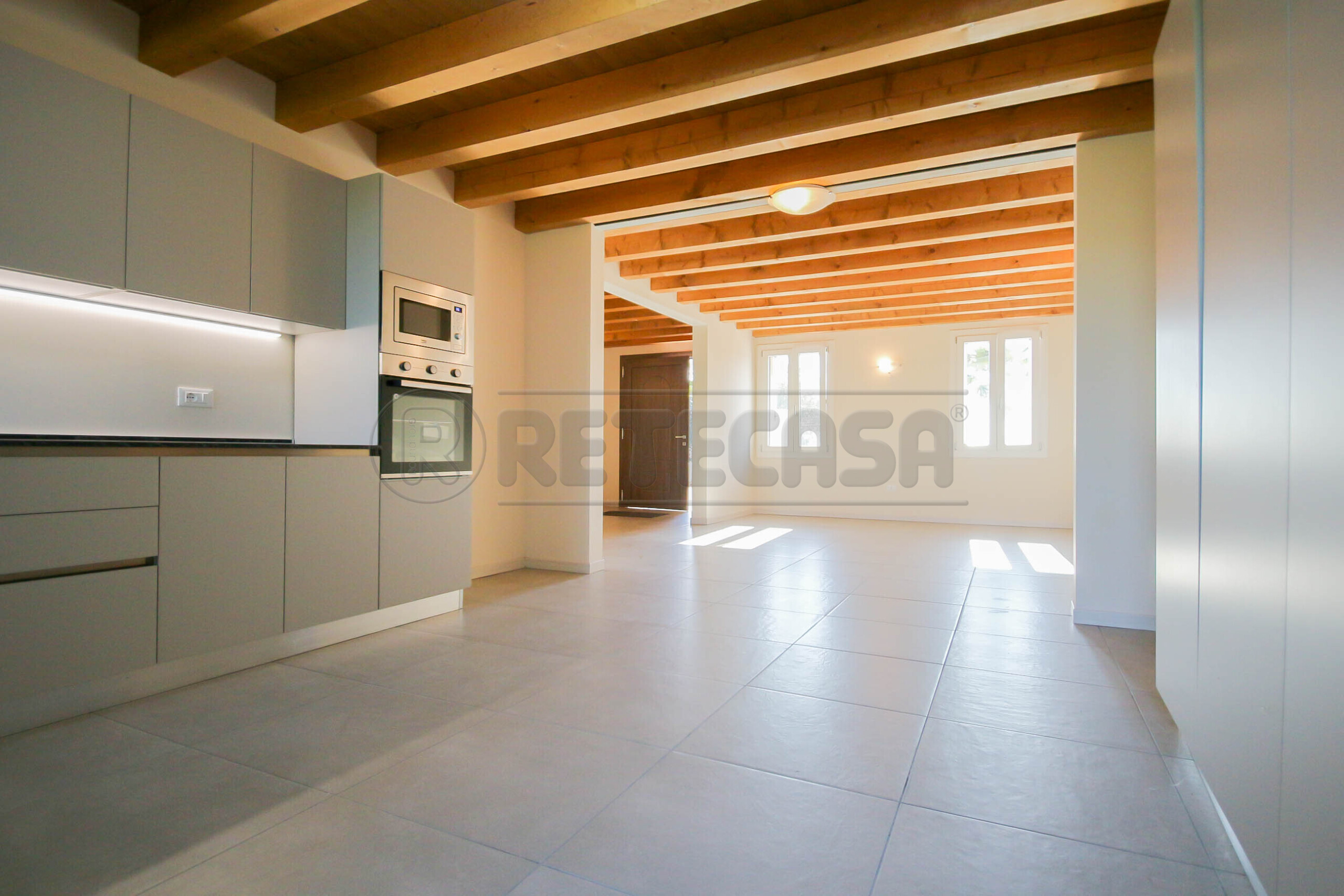 Casa indipendente nuova in via capitelli 21, Pozzoleone