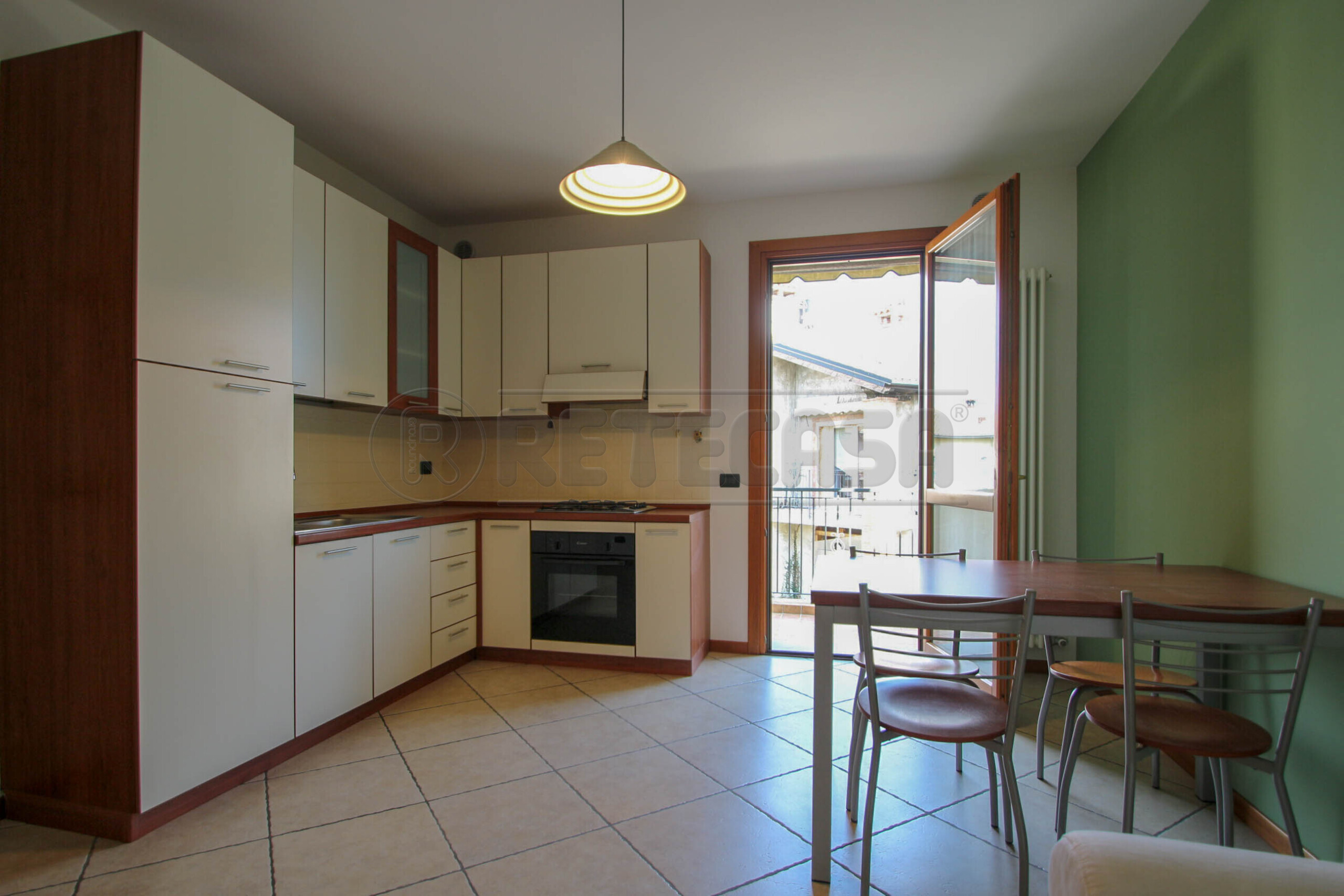 Trilocale con terrazzi in via caffo 70, Bressanvido