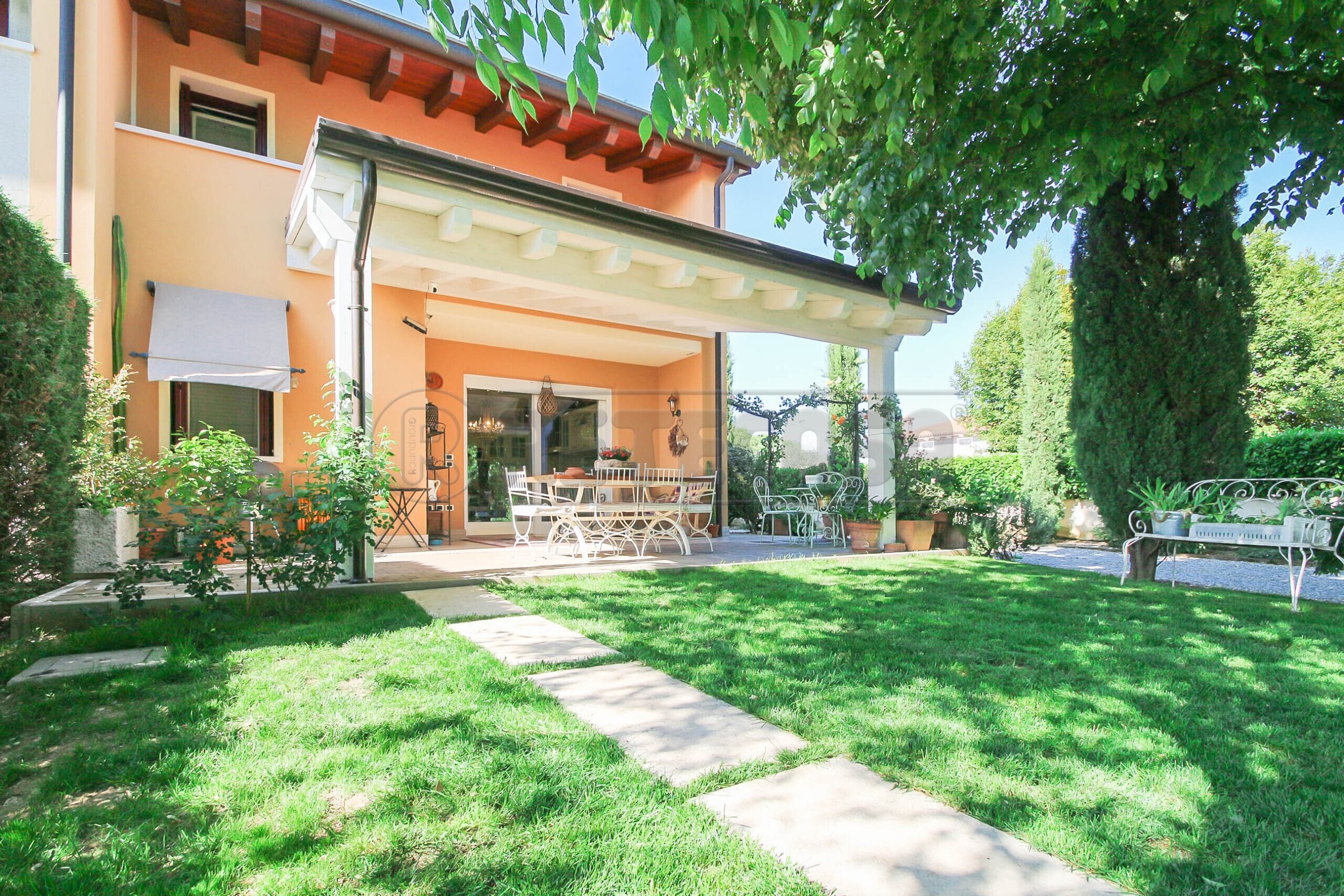Casa indipendente con giardino in via valliera 5, Cittadella