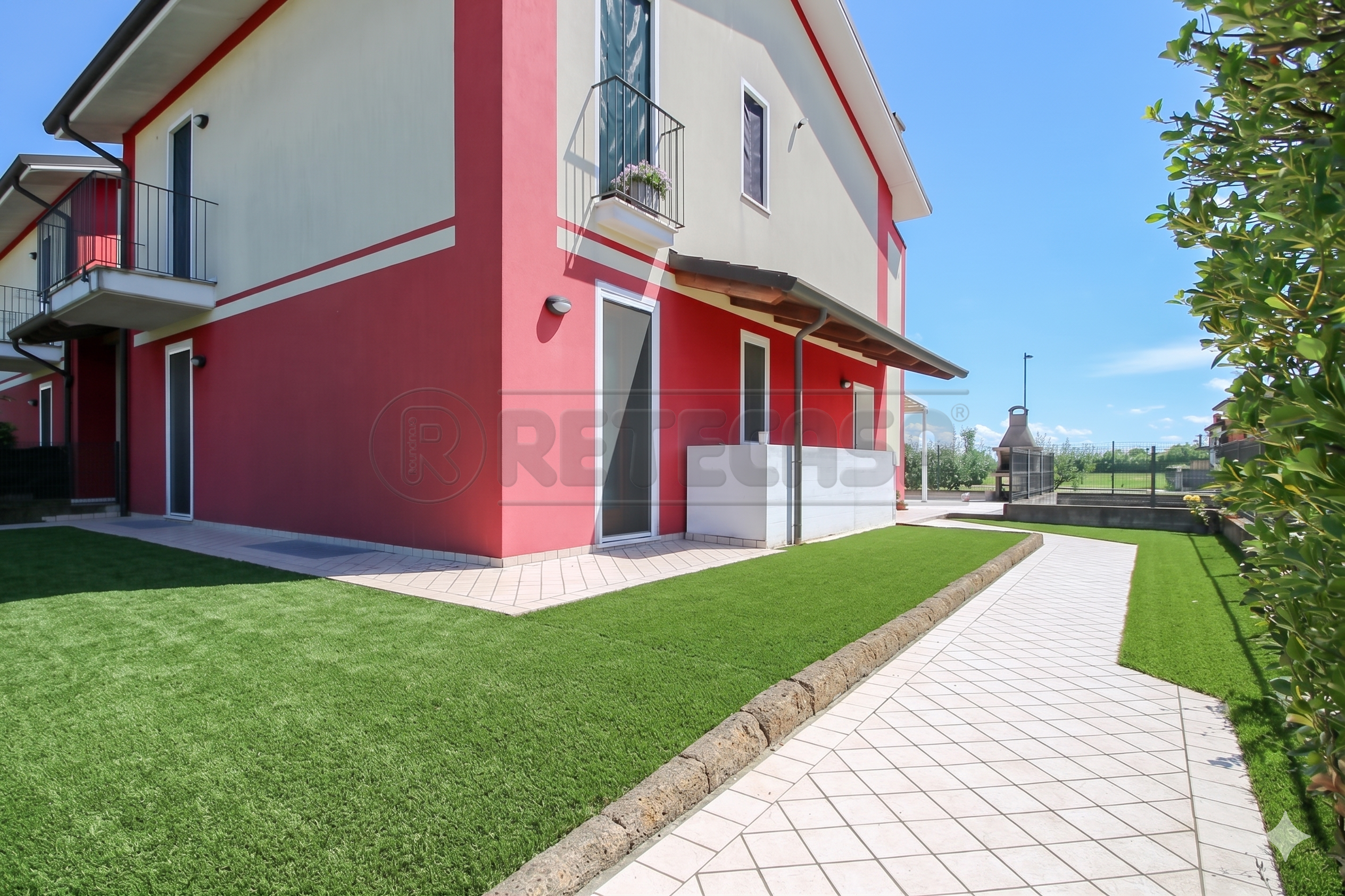 Appartamento con giardino in via don giulio 431, Pozzoleone