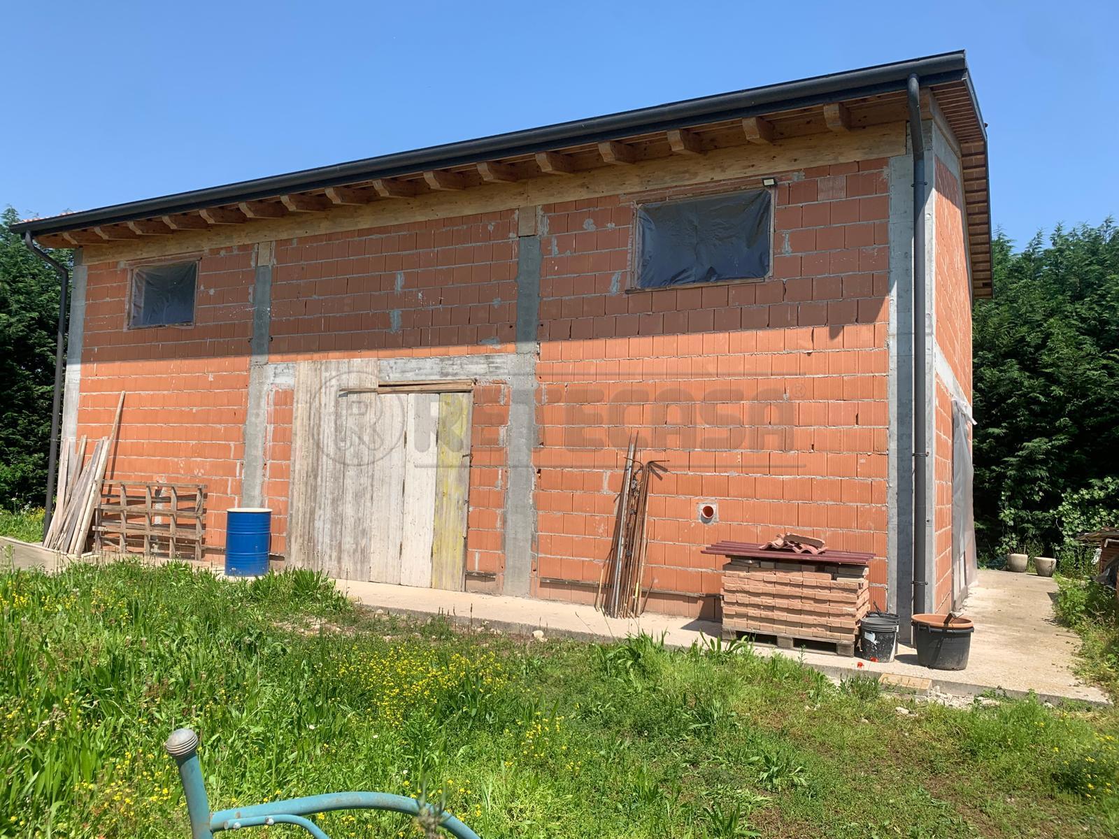 Villetta a schiera da ristrutturare in via bettinardi 46, Bressanvido