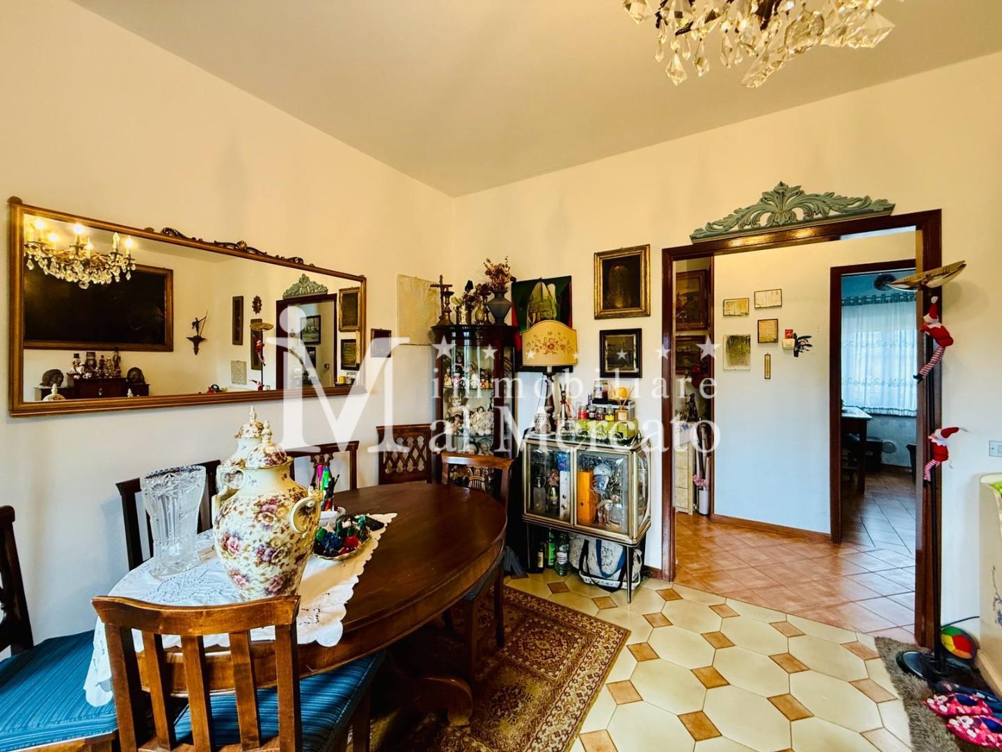 Quadrilocale in vendita a Lucca