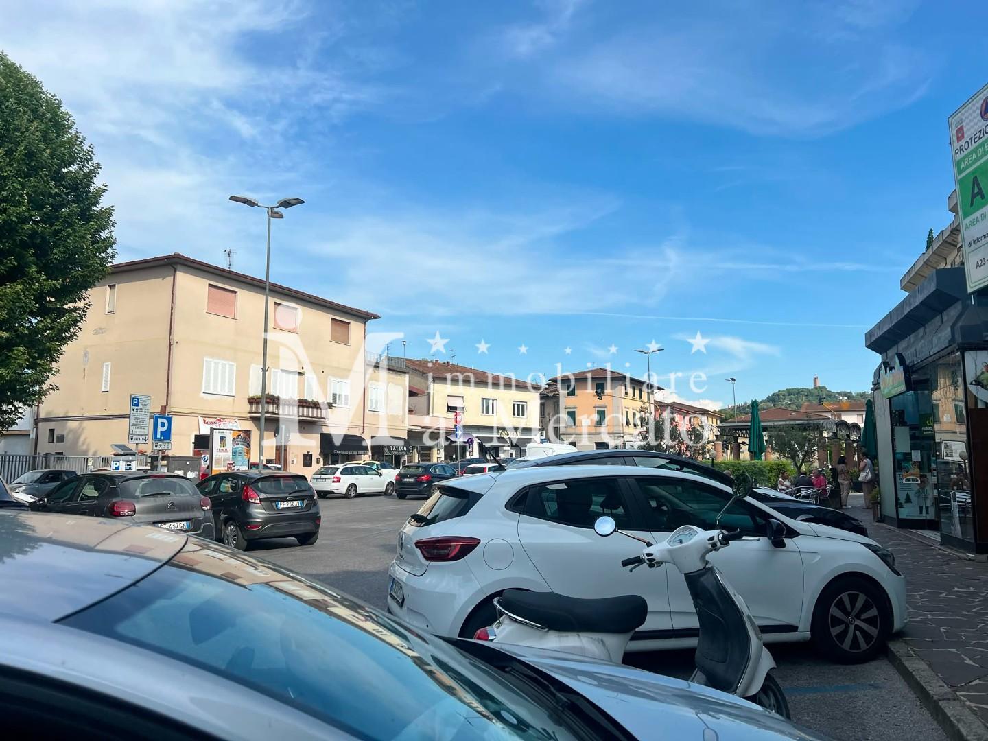 Locale commerciale in vendita a San Miniato