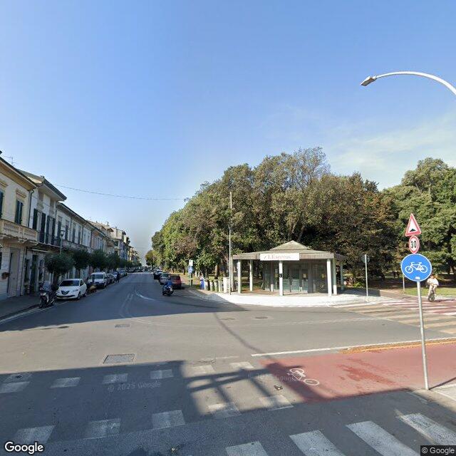 Quadrilocale in vendita, Viareggio centro pineta