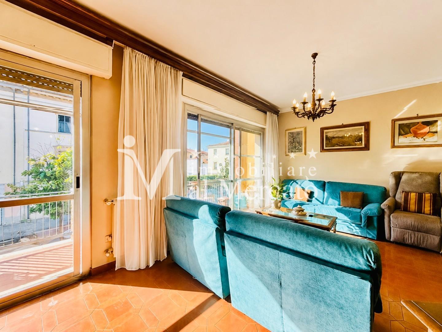 Appartamento con terrazzi, Lucca san concordio contrada