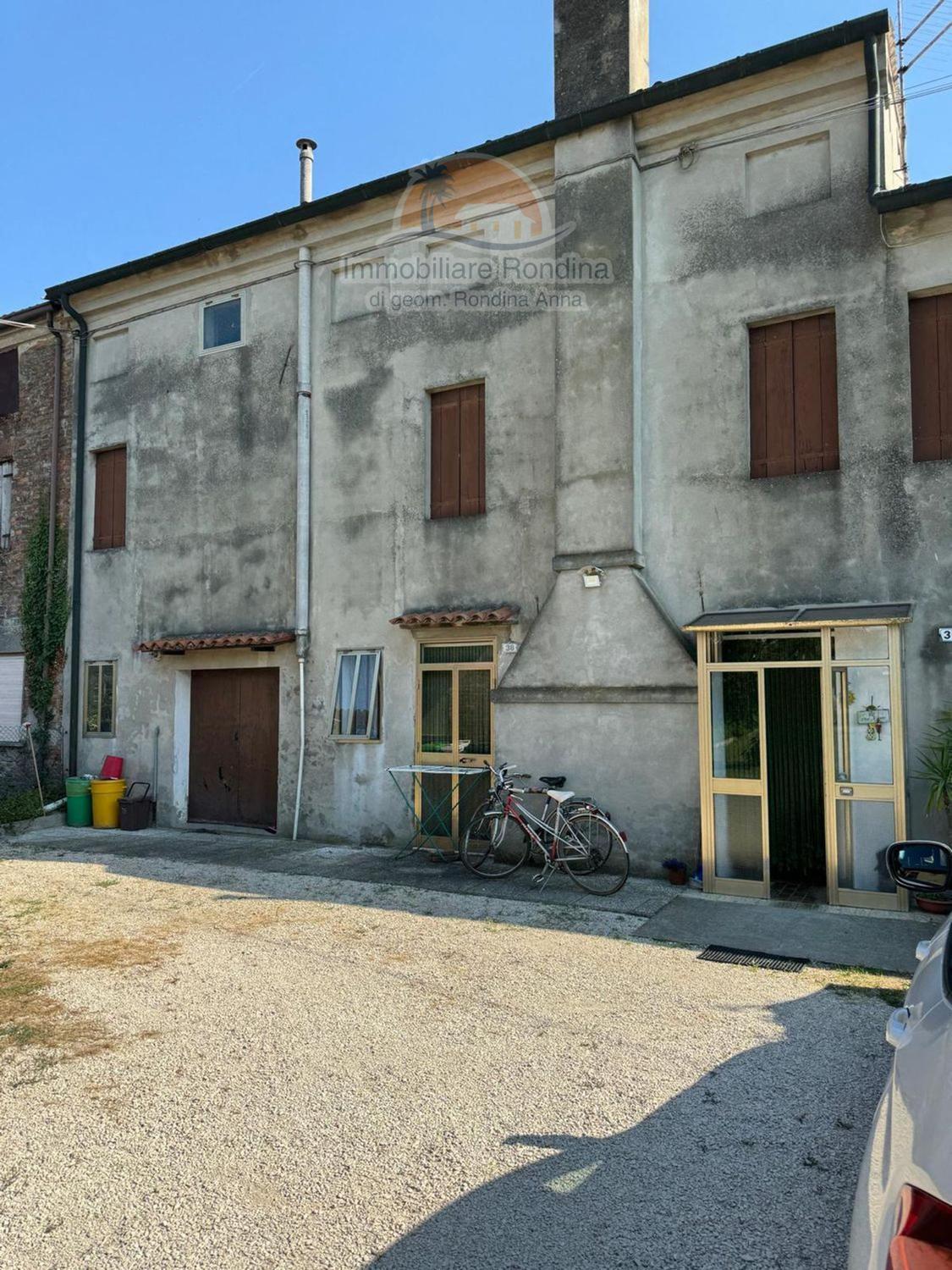 Casa indipendente da ristrutturare a Villamarzana