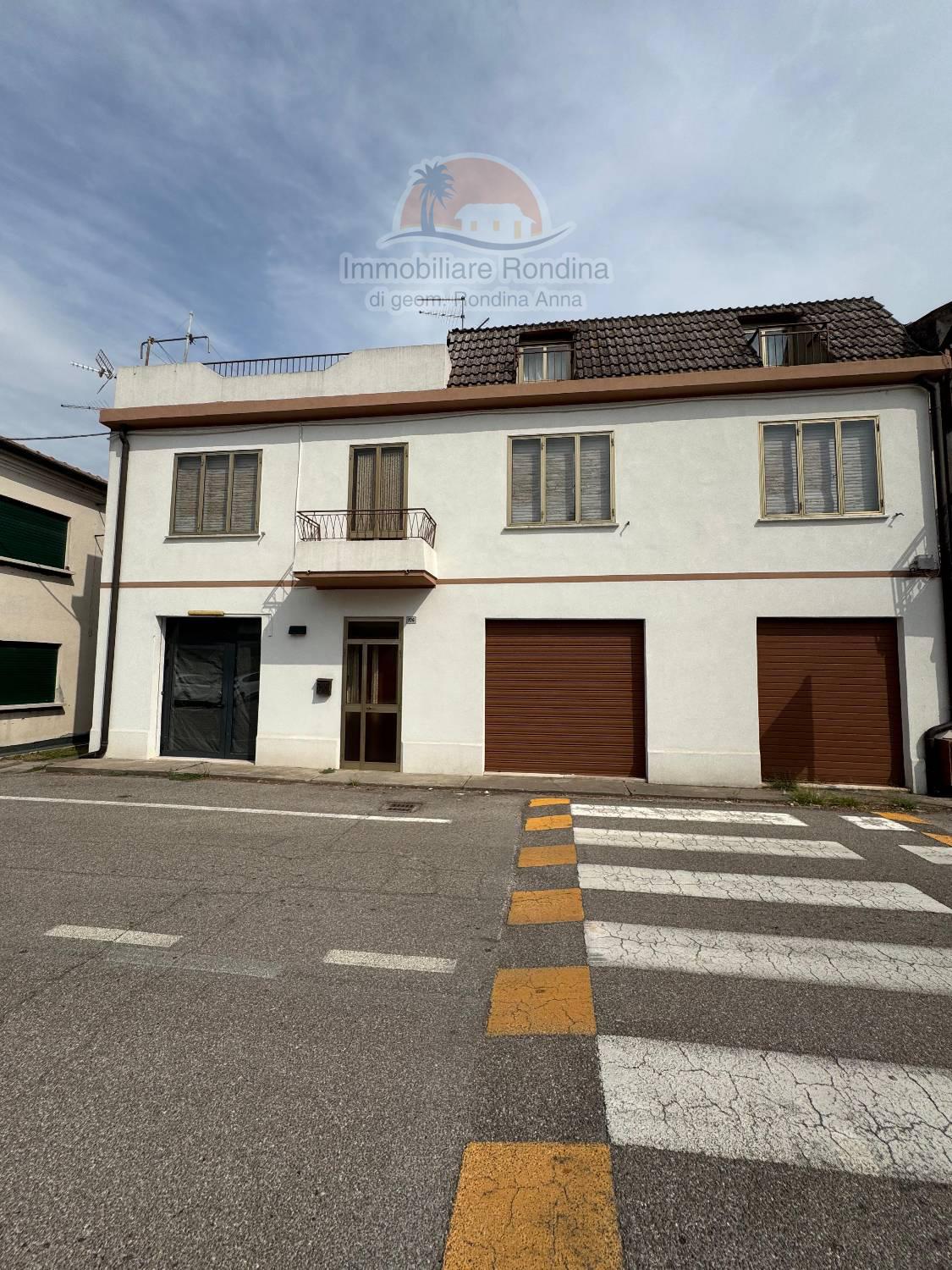 Casa indipendente con giardino a Guarda Veneta