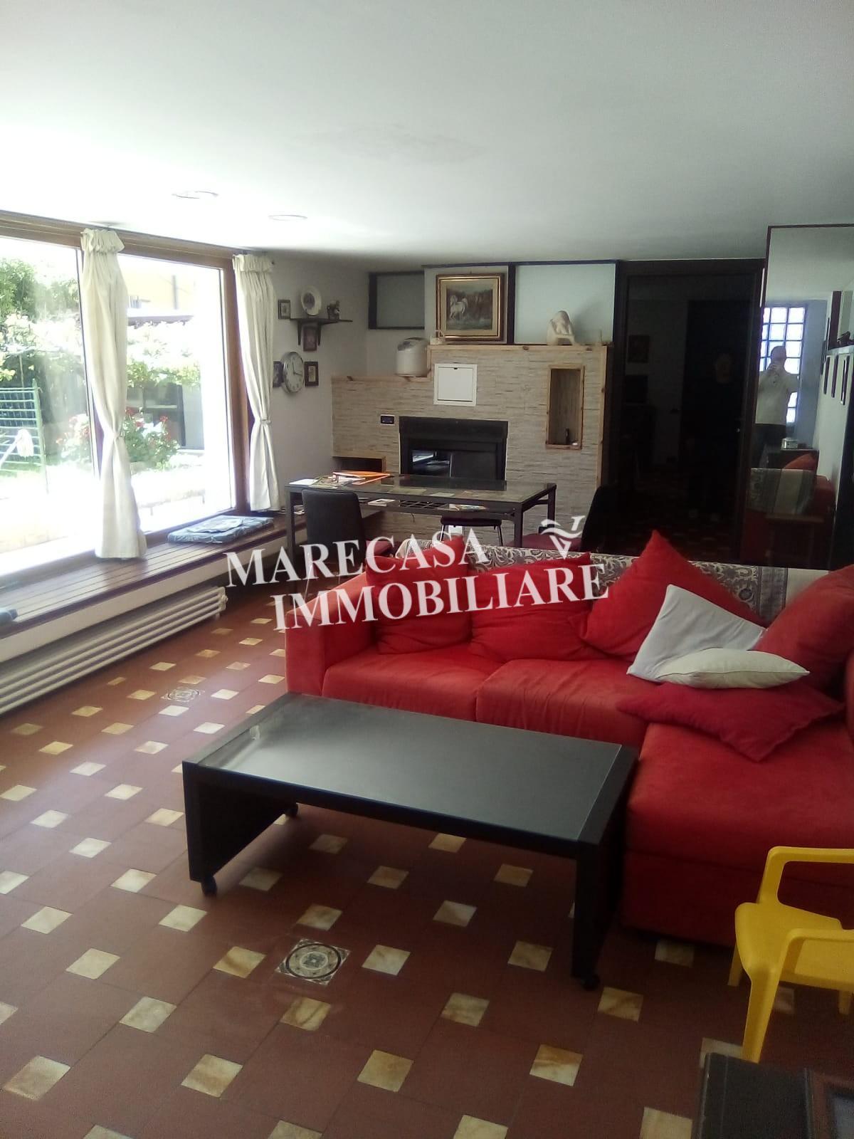 Appartamento in vendita, Carrara marina di