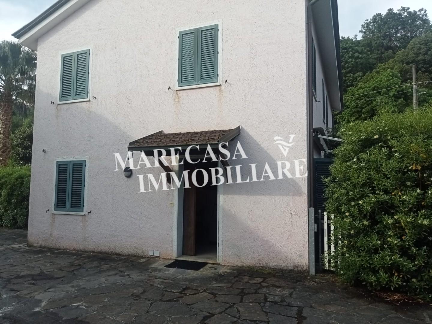 Villa Bifamiliare in vendita, Ameglia bivio