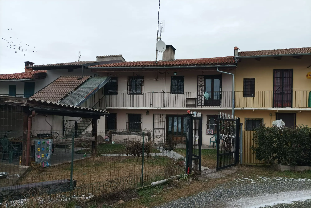 Casa indipendente in vendita a Cavour