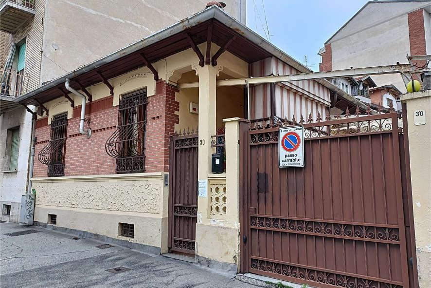 Casa indipendente in vendita a Torino