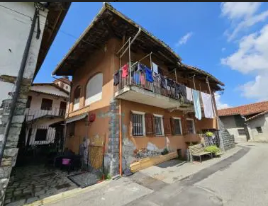 Casa indipendente in vendita a Palazzo Canavese