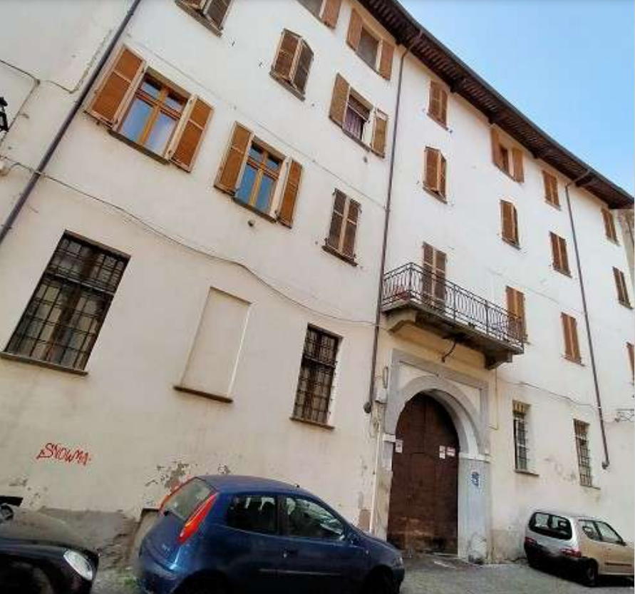 Quadrilocale in vendita a Pinerolo