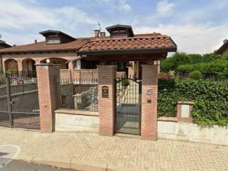 Villa in vendita a Lombardore