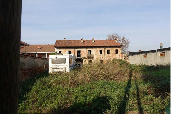 Casa indipendente da ristrutturare a Piobesi Torinese