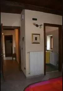 Attivit commerciale in vendita a Vi