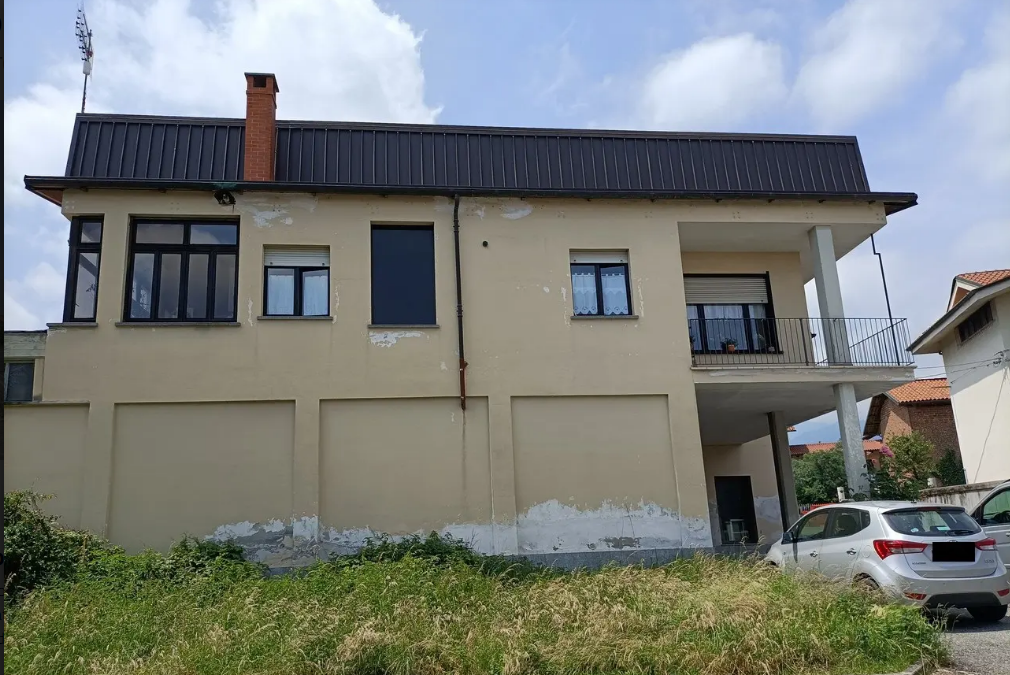 Capannone in vendita a Strambino