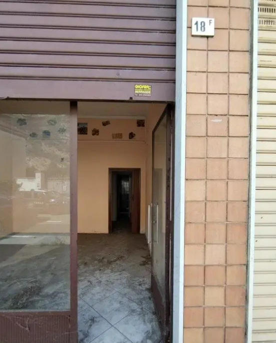 Negozio in vendita a Susa