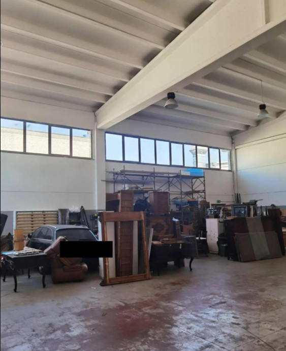 Capannone in vendita a Rondissone