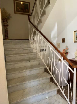 Quadrilocale in vendita a Sestri Levante