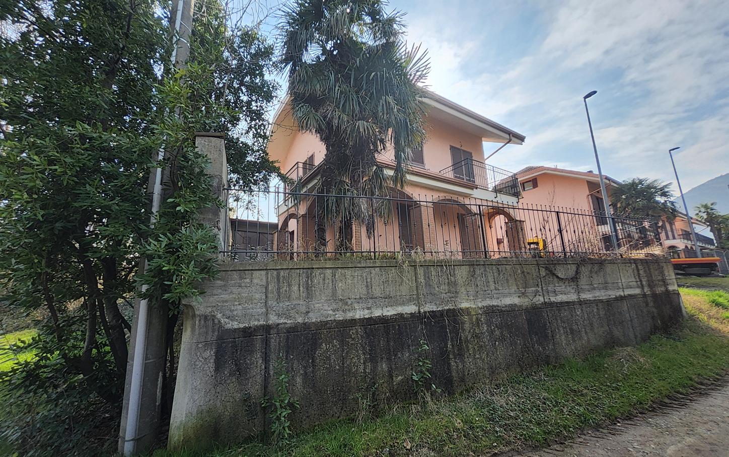 Villa in vendita a Caselette