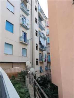 Quadrilocale in vendita a Savona