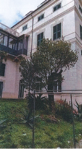 Villa da ristrutturare a Genova