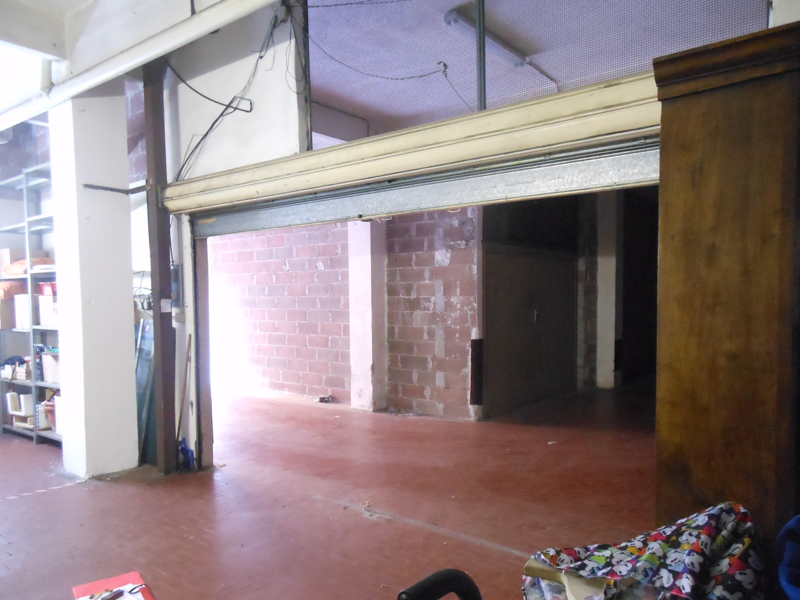 Box/Garage 62mq in vendita a Genova