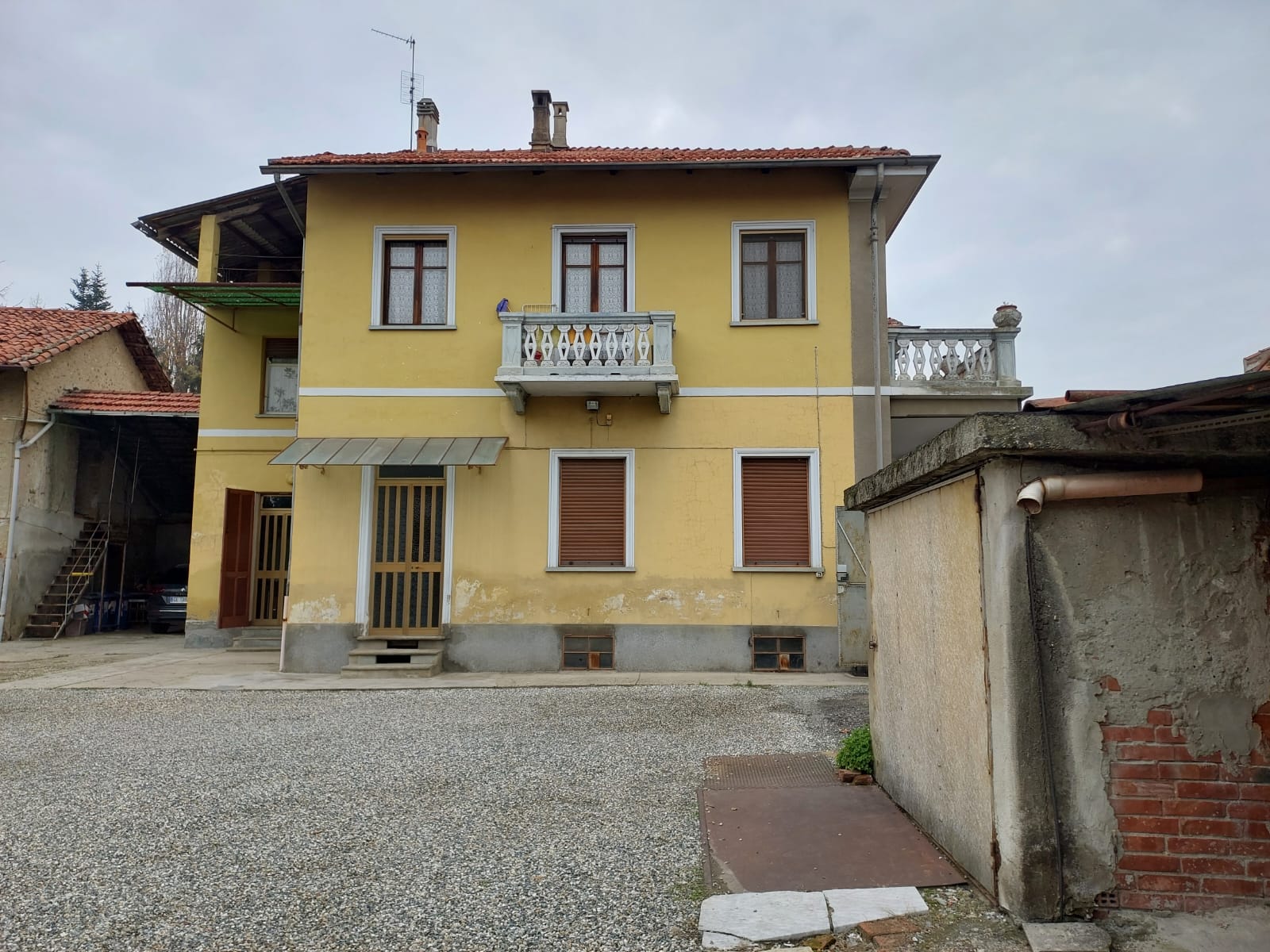 Casa indipendente in vendita a Trofarello