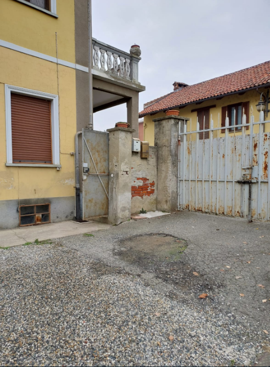 Casa indipendente in vendita a Trofarello