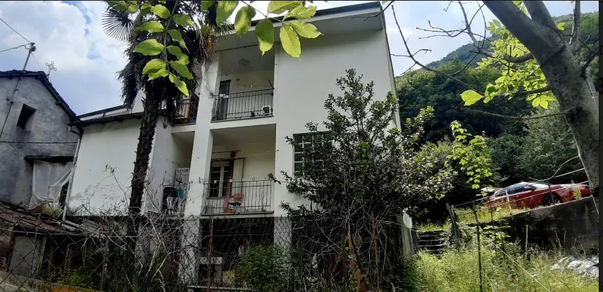 Casa indipendente in vendita a Pont-Canavese