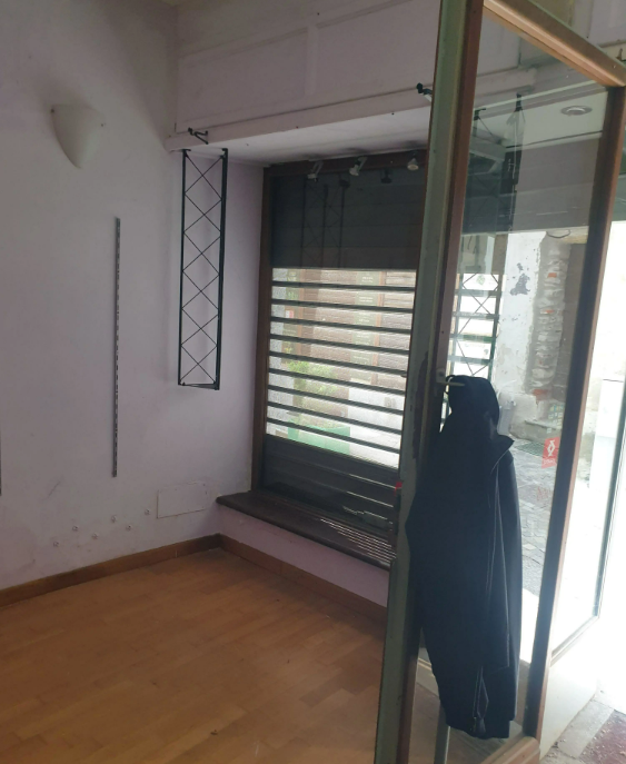 Negozio in vendita a Lanzo Torinese