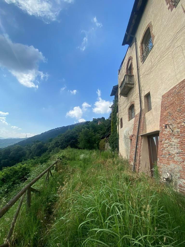 Castello in vendita a Piossasco