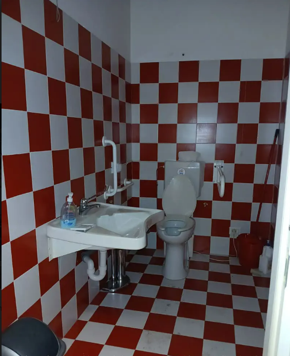 Negozio in vendita a Cuorgn�