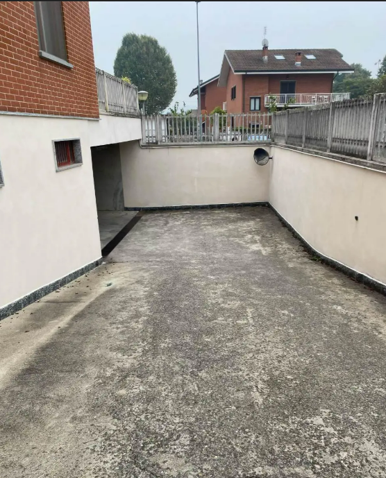 Box/Garage 39mq in vendita a Settimo Torinese
