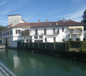 Capannone in vendita a Ivrea