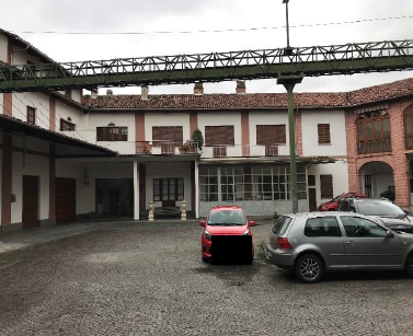 Capannone in vendita a Ivrea