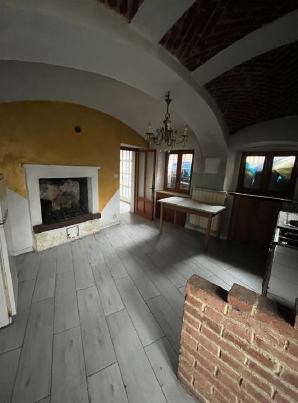 Stabile/Palazzo in vendita a Torre Canavese