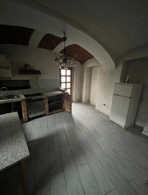 Stabile/Palazzo in vendita a Torre Canavese