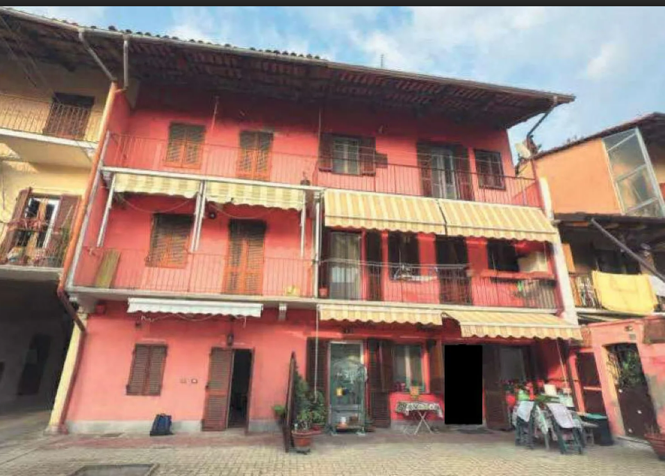 Casa indipendente in vendita a Candia Canavese