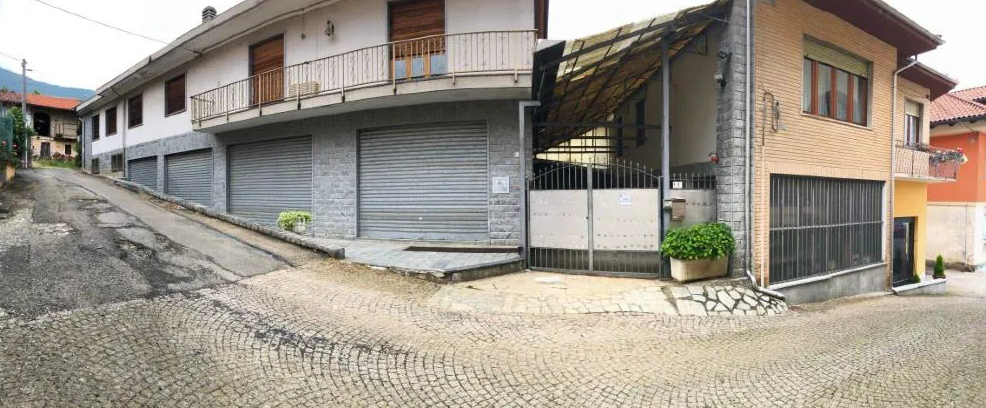 Stabile/Palazzo in vendita a Vallo Torinese