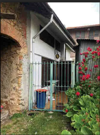 Stabile/Palazzo in vendita a Vallo Torinese