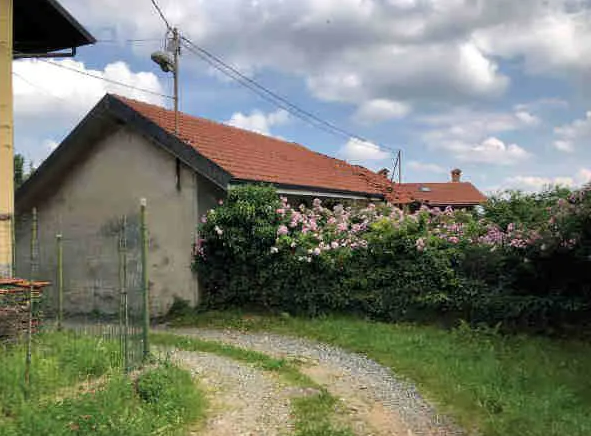 Stabile/Palazzo in vendita a Vallo Torinese
