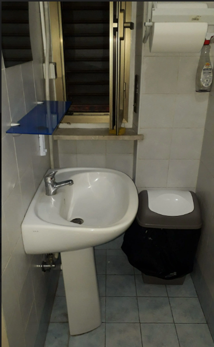 Negozio in vendita a Moncalieri