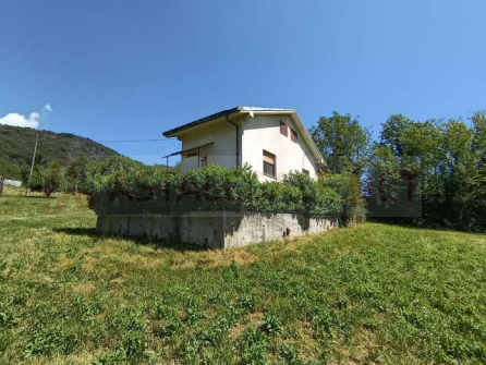 Casa indipendente in vendita a Forno Canavese