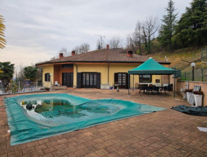 Villa in vendita a Sciolze