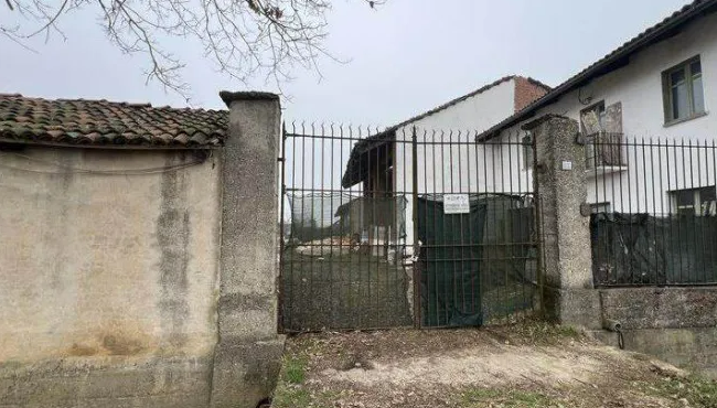 Rustico da ristrutturare a Carmagnola