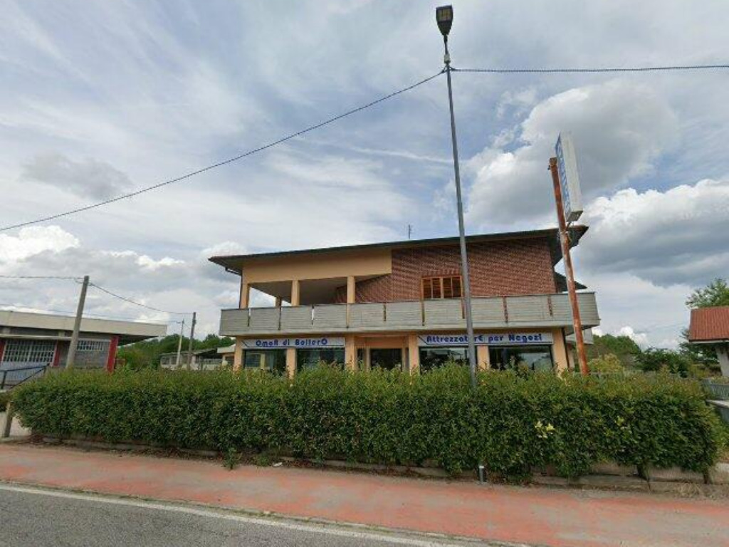 Stabile/Palazzo in vendita a Rivarolo Canavese