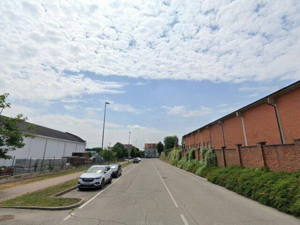 Capannone in vendita a Carmagnola